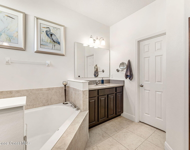 6435 Montserrat Drive - Photo Thumbnail 32