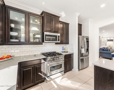 6435 Montserrat Drive - Photo Thumbnail 25