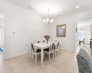 6435 Montserrat Drive - Photo Thumbnail 7