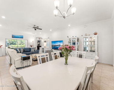 6435 Montserrat Drive - Photo Thumbnail 9