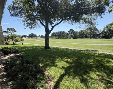 215 Augusta Way - Photo Thumbnail 23