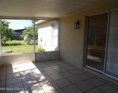 249 Higgins Avenue Nw - Photo Thumbnail 23