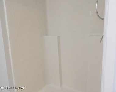 249 Higgins Avenue Nw - Photo Thumbnail 18