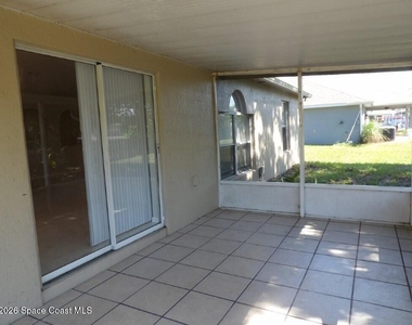 249 Higgins Avenue Nw - Photo Thumbnail 24