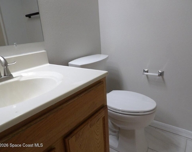 249 Higgins Avenue Nw - Photo Thumbnail 17