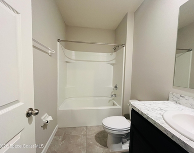 420 Sorrento Drive - Photo Thumbnail 12
