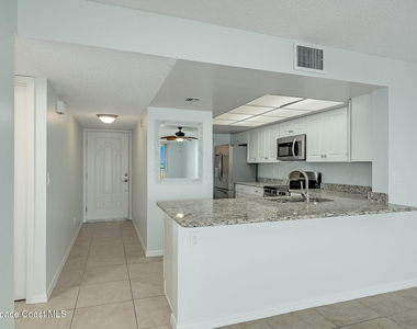 1860 N Atlantic Avenue - Photo Thumbnail 9