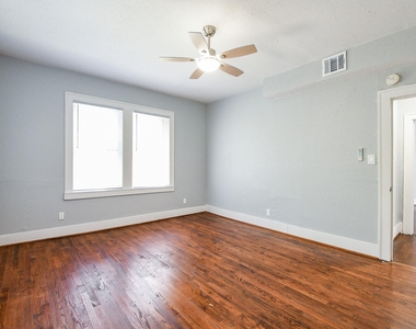 3015 Isabella Street - Photo Thumbnail 25