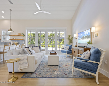 6774 Angeles Road - Photo Thumbnail 14