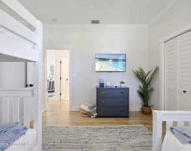 6774 Angeles Road - Photo Thumbnail 30