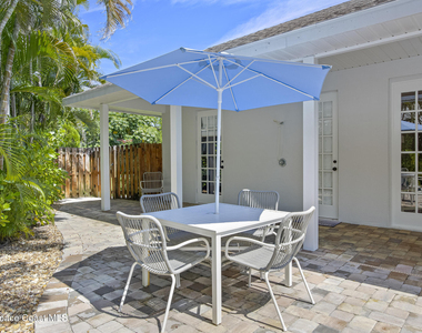 6774 Angeles Road - Photo Thumbnail 8