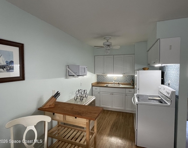 8521 Canaveral Boulevard - Photo Thumbnail 5
