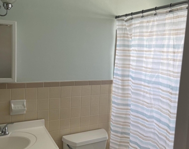 8521 Canaveral Boulevard - Photo Thumbnail 10