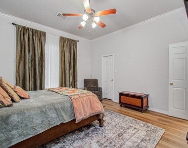 17611 Emerald Garden Lane - Photo Thumbnail 28