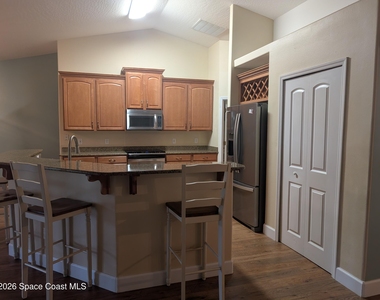 4130 Orion Way - Photo Thumbnail 11