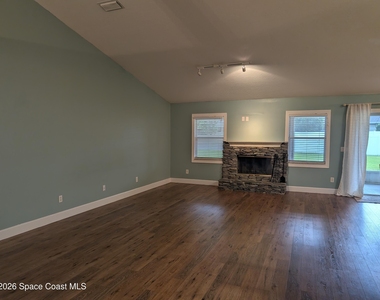 4130 Orion Way - Photo Thumbnail 12