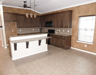 19803 Dayton Springs Drive - Photo Thumbnail 4