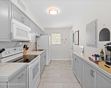 1630 S Atlantic Avenue - Photo Thumbnail 6