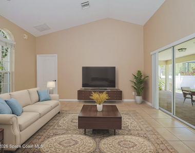 113 Stony Point Drive - Photo Thumbnail 8