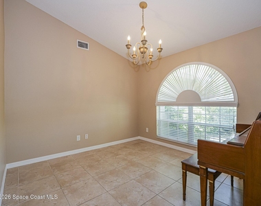113 Stony Point Drive - Photo Thumbnail 10