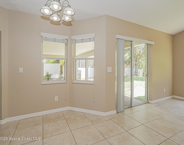 113 Stony Point Drive - Photo Thumbnail 12