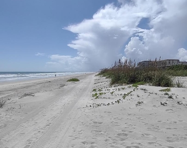 3190 N Atlantic Avenue - Photo Thumbnail 2