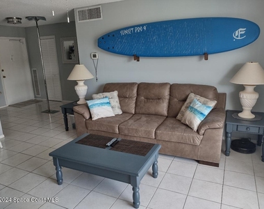 3190 N Atlantic Avenue - Photo Thumbnail 6