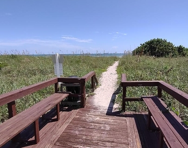 3190 N Atlantic Avenue - Photo Thumbnail 10