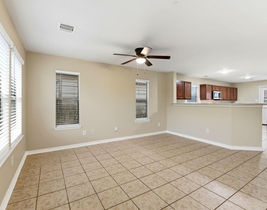 1230 Grassy View Drive - Photo Thumbnail 13
