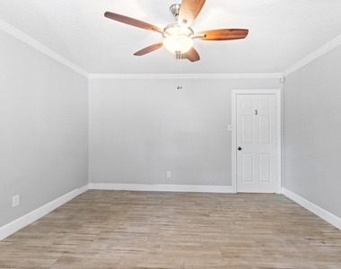 3010 Westerland Drive - Photo Thumbnail 28