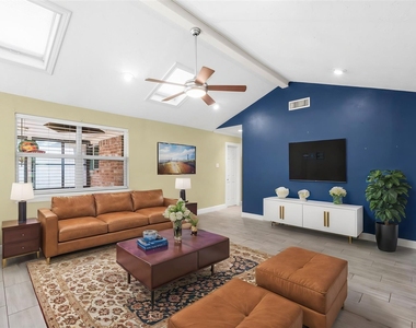 3010 Westerland Drive - Photo Thumbnail 19