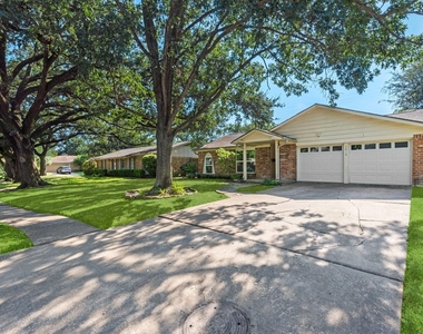 3010 Westerland Drive - Photo Thumbnail 3