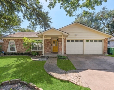 3010 Westerland Drive - Photo Thumbnail 1
