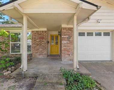3010 Westerland Drive - Photo Thumbnail 4