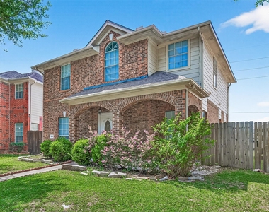 4018 Timber Corner - Photo Thumbnail 1