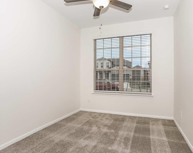 13446 Maltessa Drive - Photo Thumbnail 10