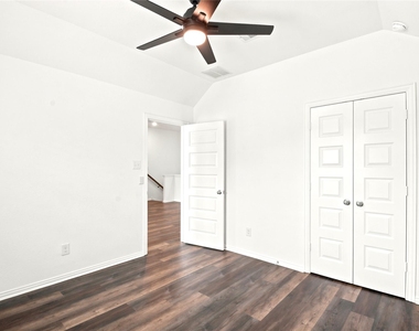 1202 Vilamoura Court - Photo Thumbnail 24