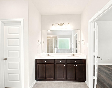 1202 Vilamoura Court - Photo Thumbnail 29