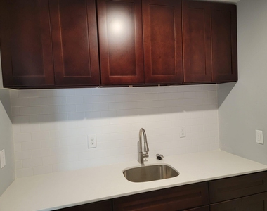 10209 Wiggins Street - Photo Thumbnail 1