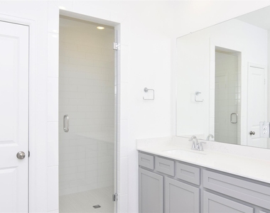 5427 Holly Haven Court - Photo Thumbnail 14
