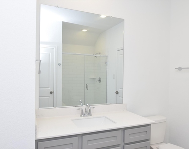 5427 Holly Haven Court - Photo Thumbnail 24