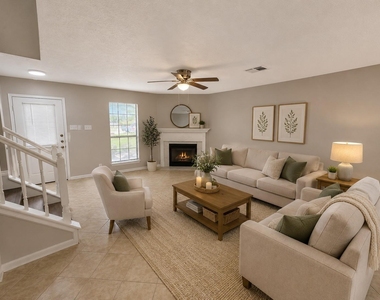 17303 Saturn Lane - Photo Thumbnail 4