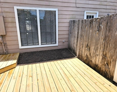 17303 Saturn Lane - Photo Thumbnail 18