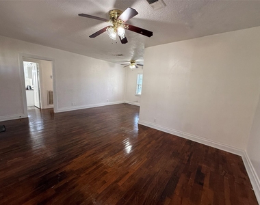 565 24th Street - Photo Thumbnail 14