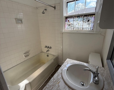 565 24th Street - Photo Thumbnail 11