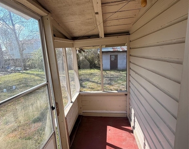565 24th Street - Photo Thumbnail 9