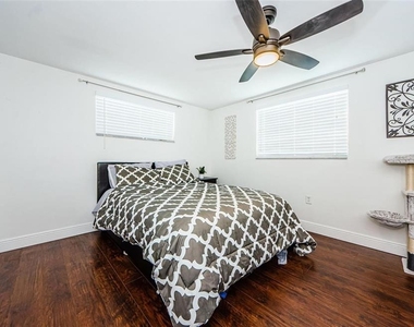 5915 Otis Drive - Photo Thumbnail 13