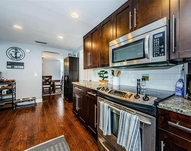 5915 Otis Drive - Photo Thumbnail 5