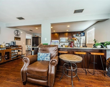 5915 Otis Drive - Photo Thumbnail 7