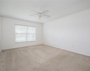 1712 Arash Circle - Photo Thumbnail 15